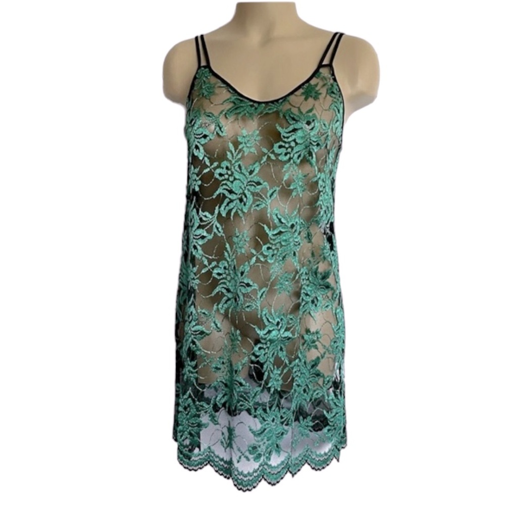 Vintage COLESCE COLLECTION Black Green Floral Lace Chemise Size Small